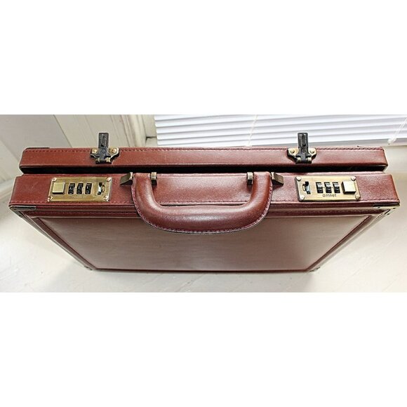 Vintage 1980s Amiet Combination Lock Briefcase in Unused Condition! - Picture 6 of 13